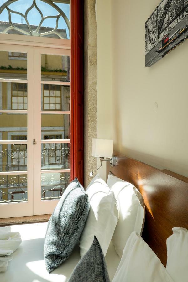 Flores Lofts Порто Екстериор снимка